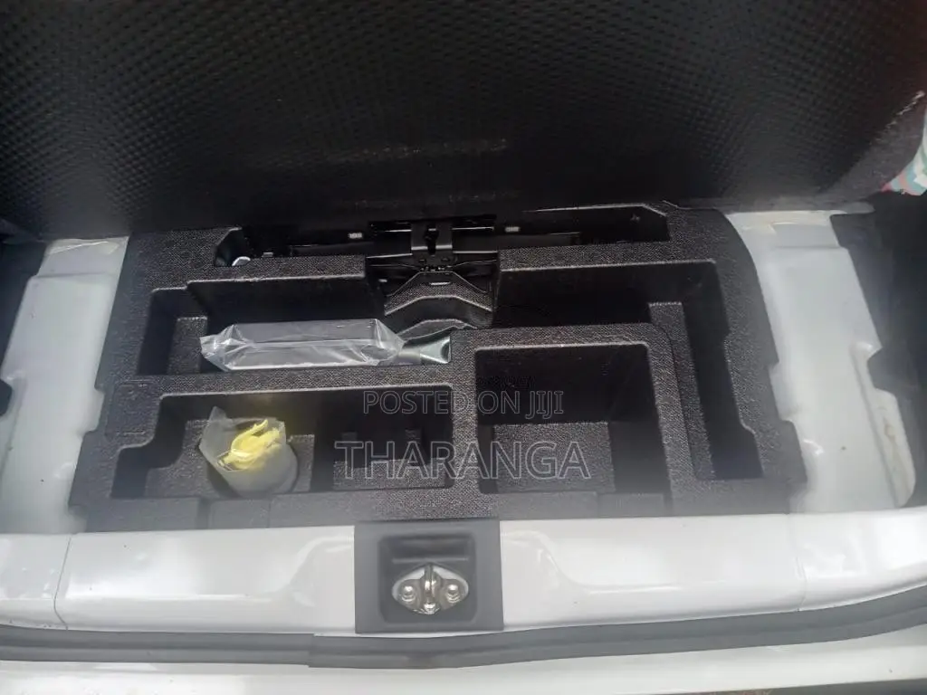 Daihatsu MIRA ES L SA3 2023 Car (Used)