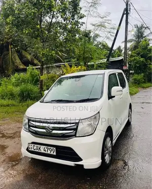 Suzuki Wagon R FZ 2015 Car (Used)