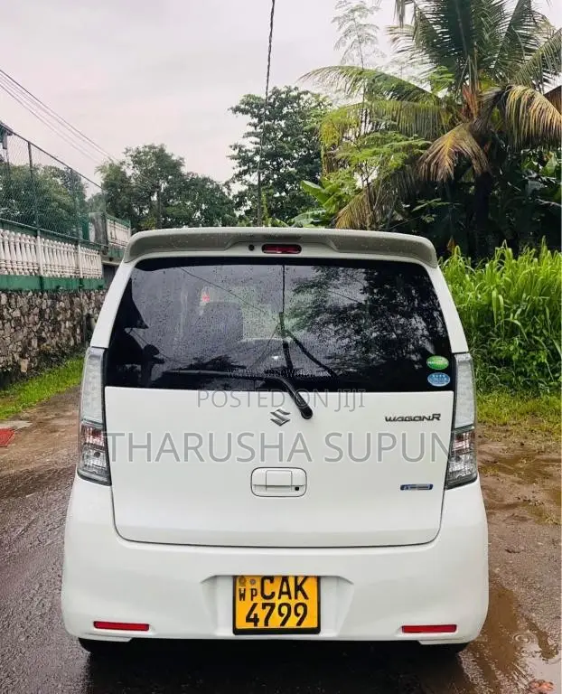 Suzuki Wagon R FZ 2015 Car (Used)