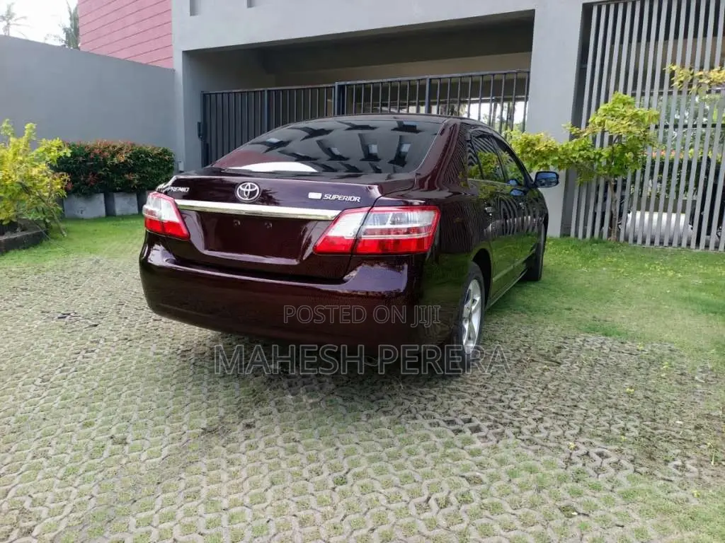 Toyota Premio 2010 Car (Used)