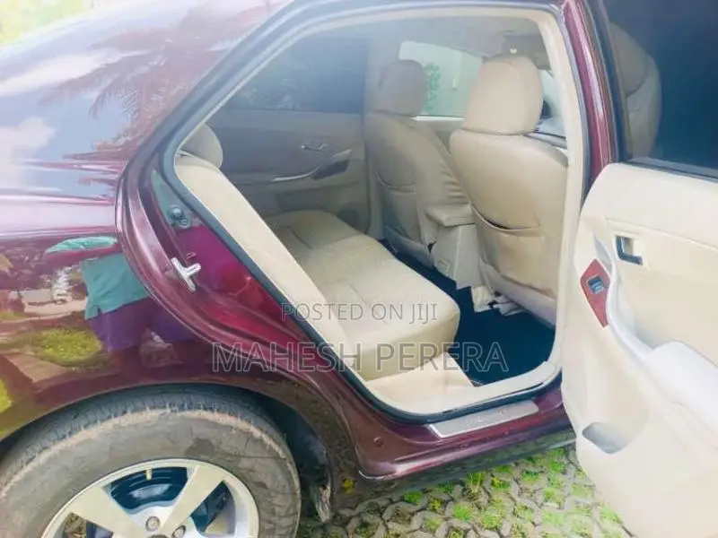 Toyota Premio 2010 Car (Used)