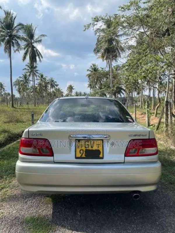 Toyota Carina 1998 Car (Used)