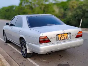 Nissan Cedric 1996 Car (Used)
