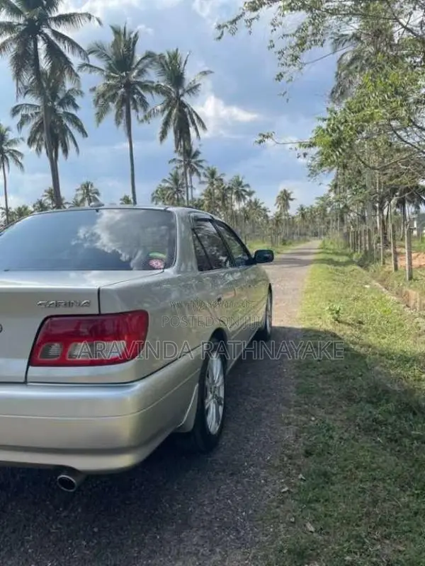 Toyota Carina 1998 Car (Used)