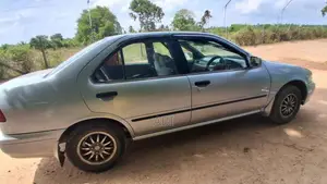Nissan Sunny 2010 Car (Used)