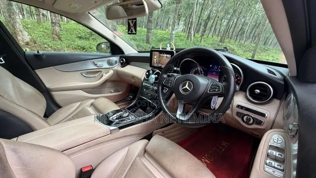 Mercedes-Benz C350e 2016 Car (Used)