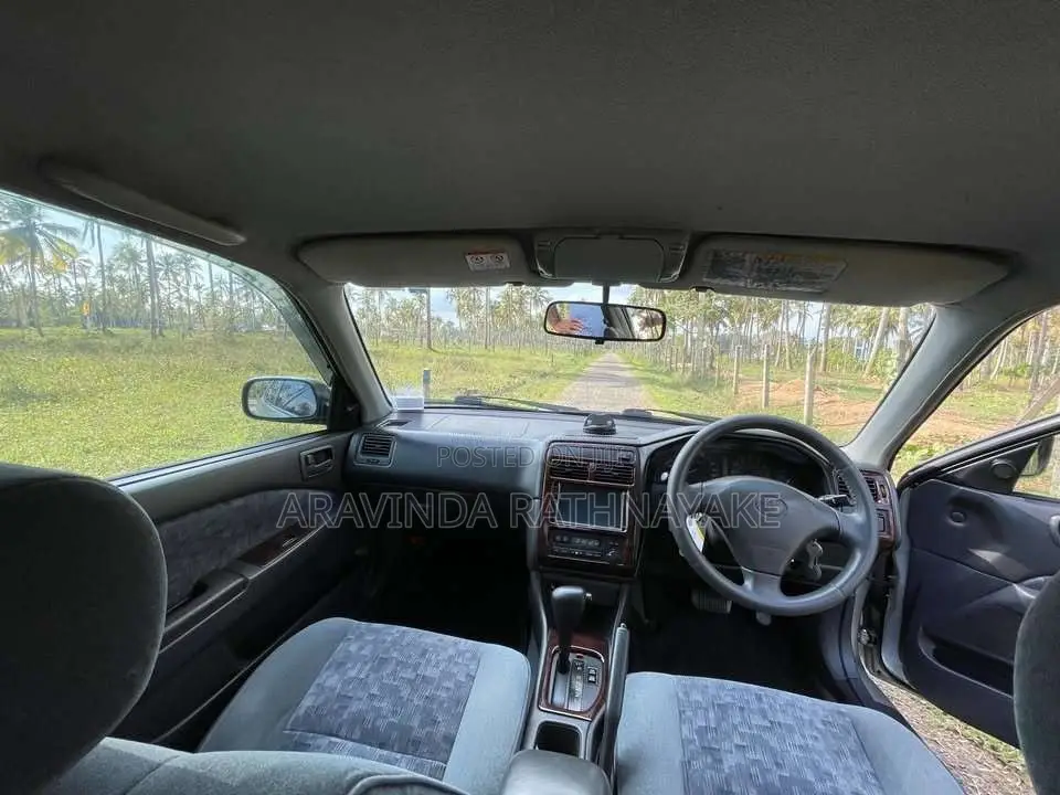 Toyota Carina 1998 Car (Used)