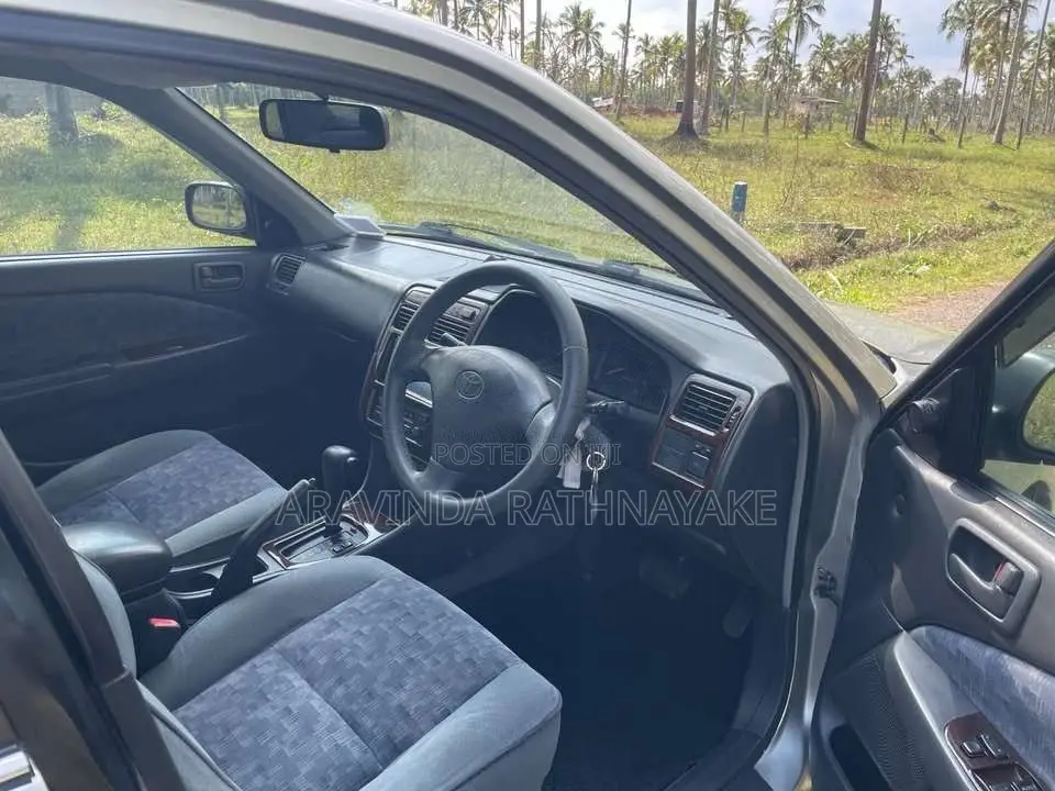 Toyota Carina 1998 Car (Used)