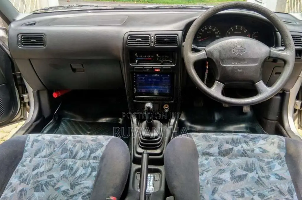 Nissan Wfy10 1997 Car (Used)