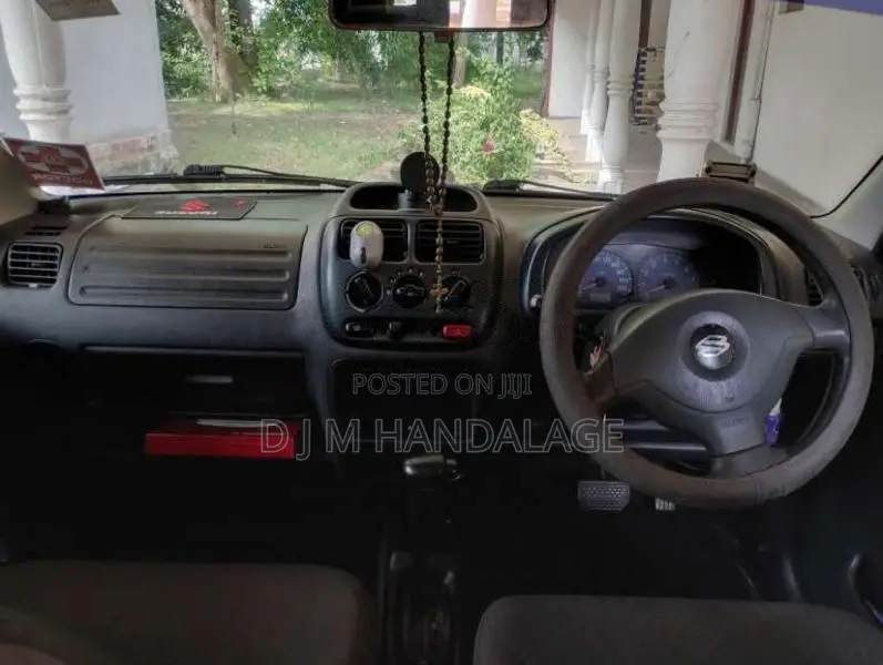 Suzuki Ignis 2003 Car (Used)