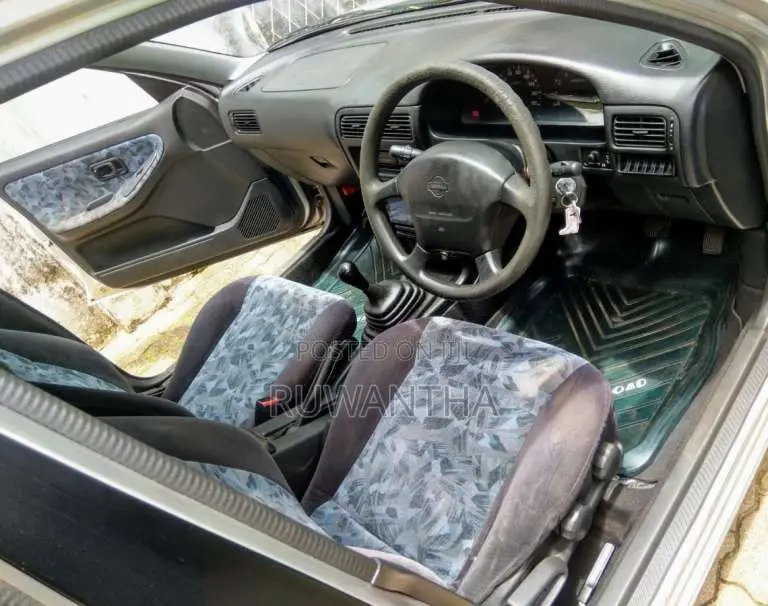 Nissan Wfy10 1997 Car (Used)