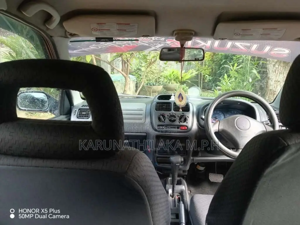 Suzuki Swift 2004 Car (Used)