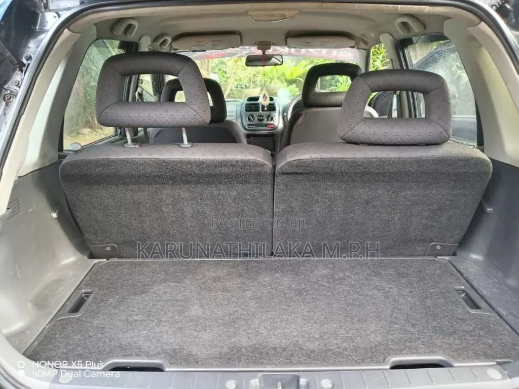 Suzuki Swift 2004 Car (Used)