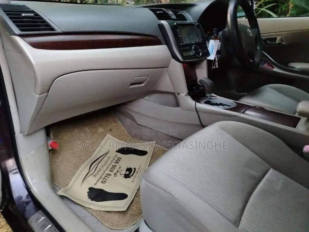 Toyota Premeo G Superior 2011 Car (Used)