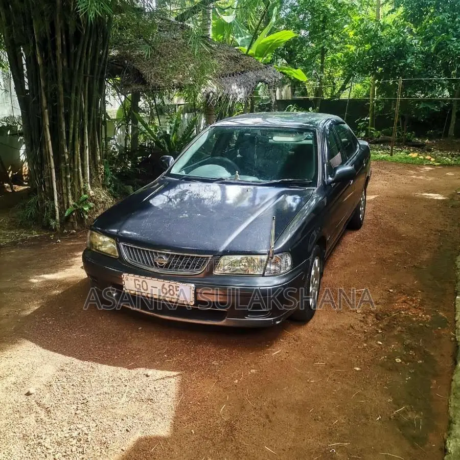 Nissan FB15 2000 Car (Used)