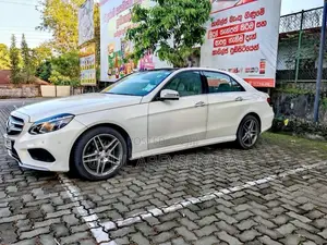 Mercedes-Benz E250 2013 Car (Used)