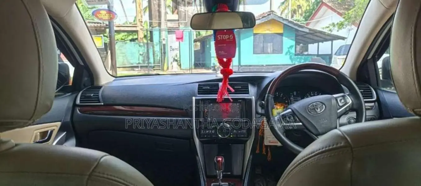 Toyota Premio 2018 Car (Used)