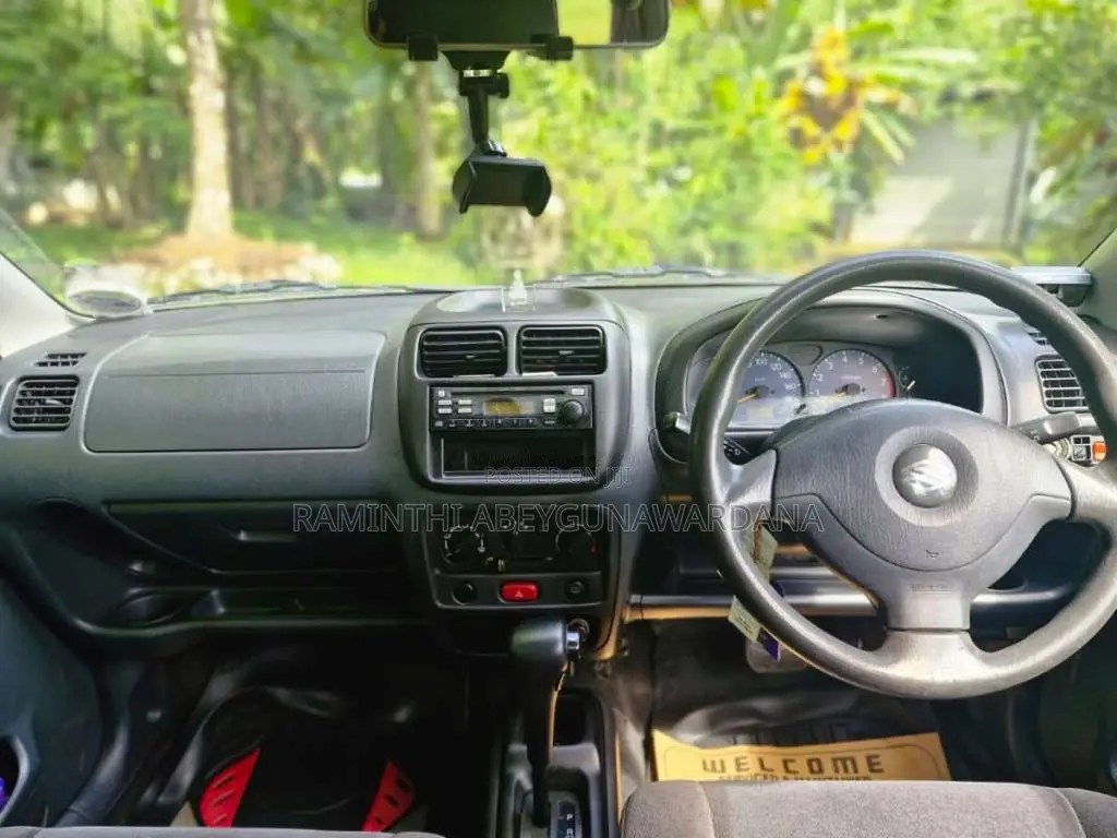 Suzuki Swift 2005 Car (Used)