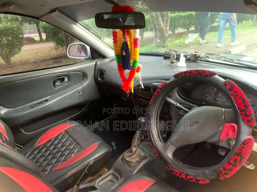 Mitsubishi Lancer 1992 Car (Used)