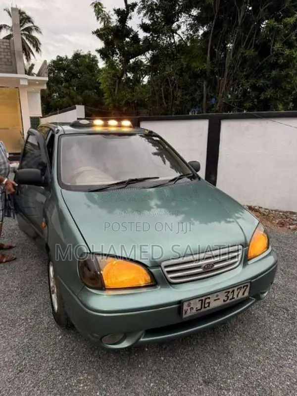 Kia Carens 2001 Car (Used)