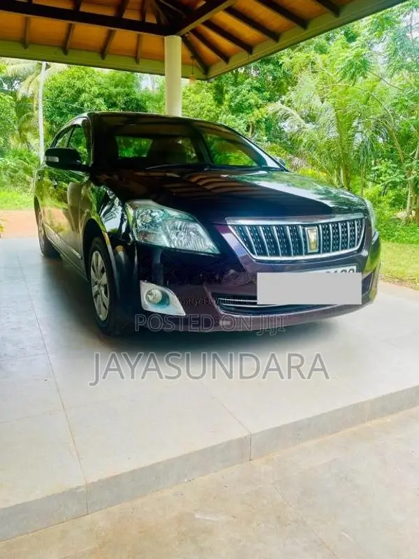 Toyota Premio 2012 Car (Used)