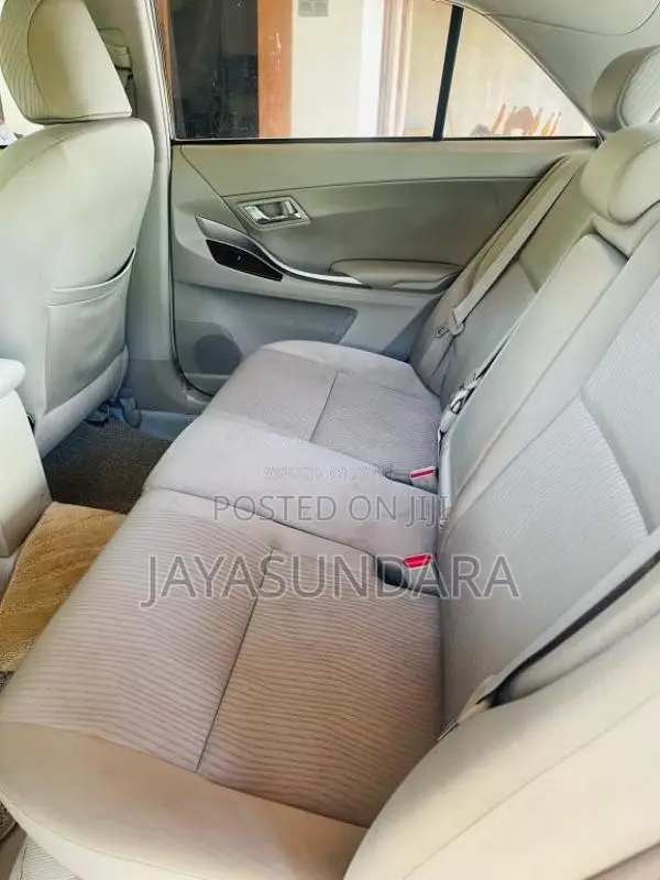 Toyota Premio 2012 Car (Used)