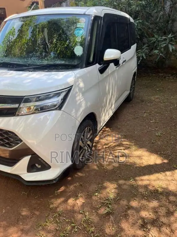 Toyota Tank Custom GS 2019 Car (Used)