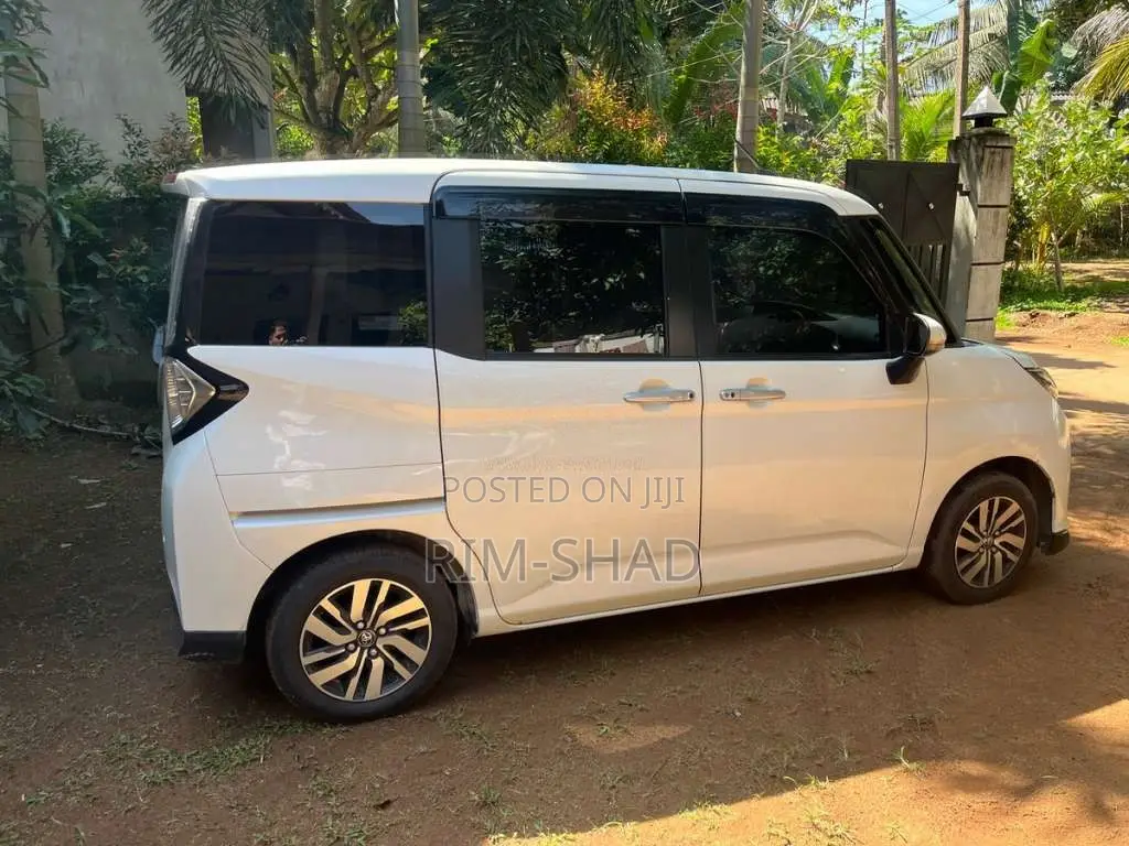 Toyota Tank Custom GS 2019 Car (Used)