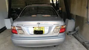 Nissan N16 2001 Car (Used)