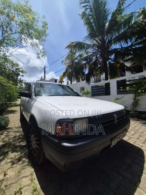 Nissan AD Wagon 1999 Car (Used)