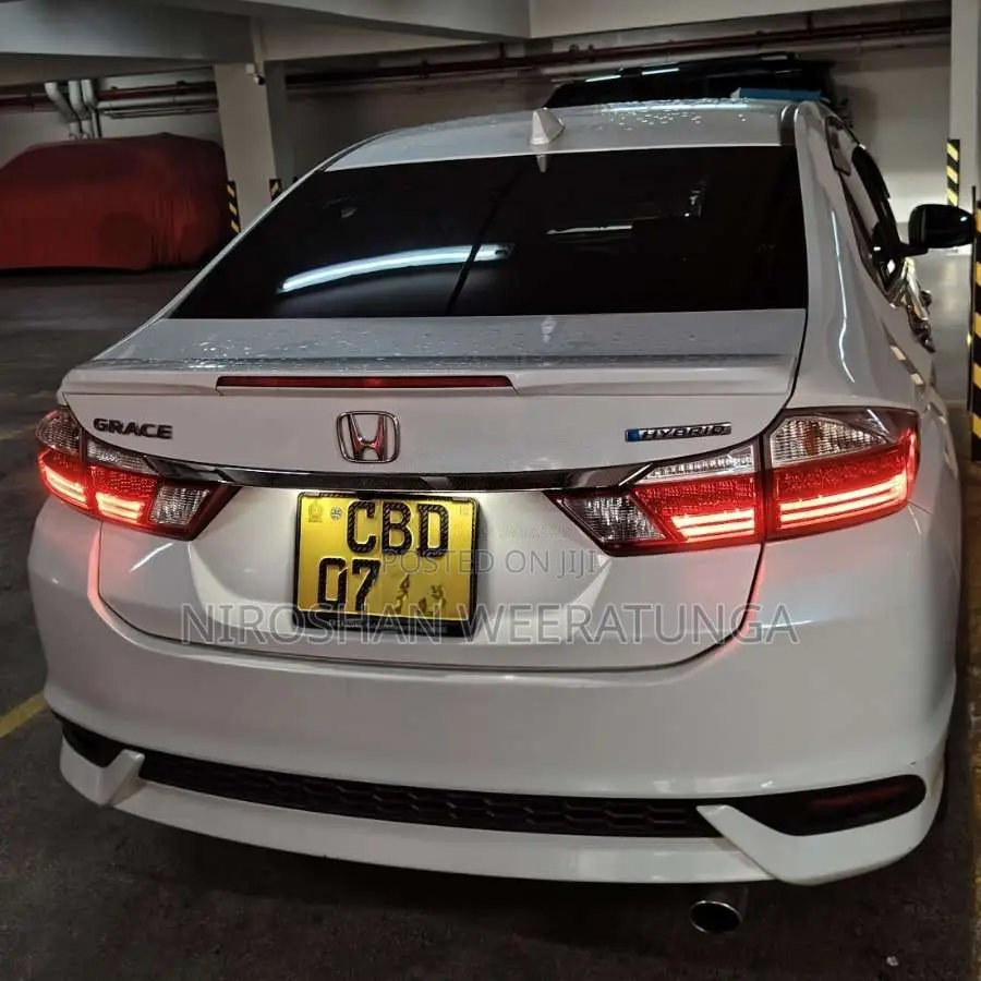 Honda Grace Ex 2017 Car (Used)