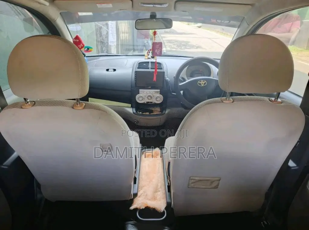 Toyota Passo 2004 Car (Used)