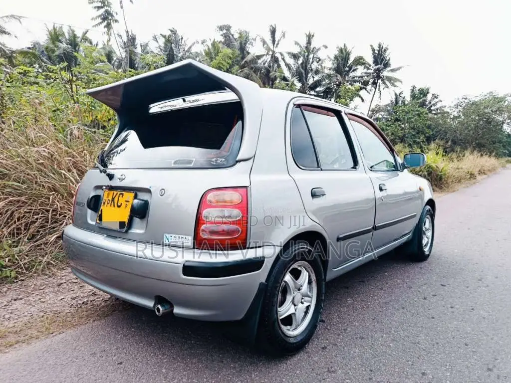Nissan March K11 2006 Car (Used)