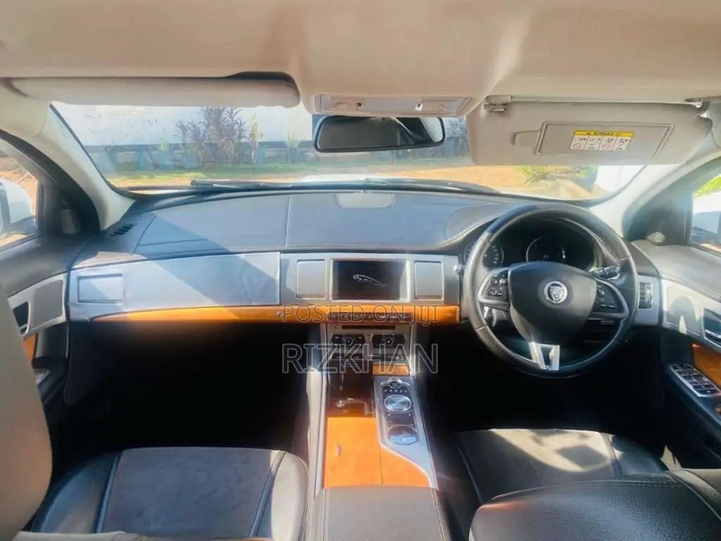 Jaguar X Type 2013 Car (Used)