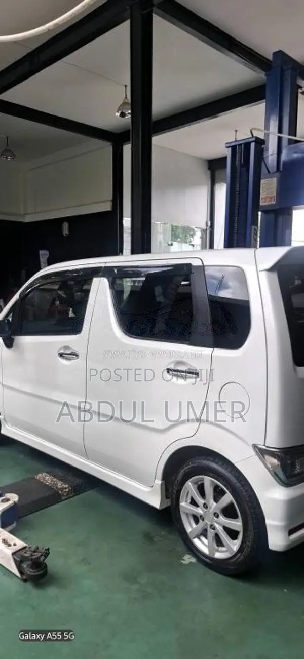 Suzuki Wagon R Stingray 2018 Car (Used)