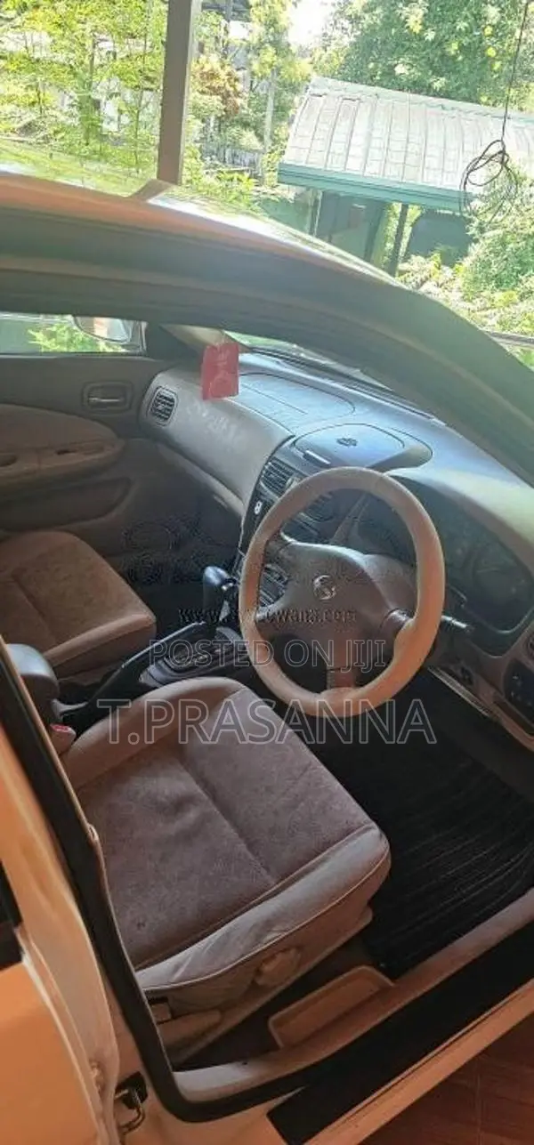 Nissan FB15 2004 Car (Used)