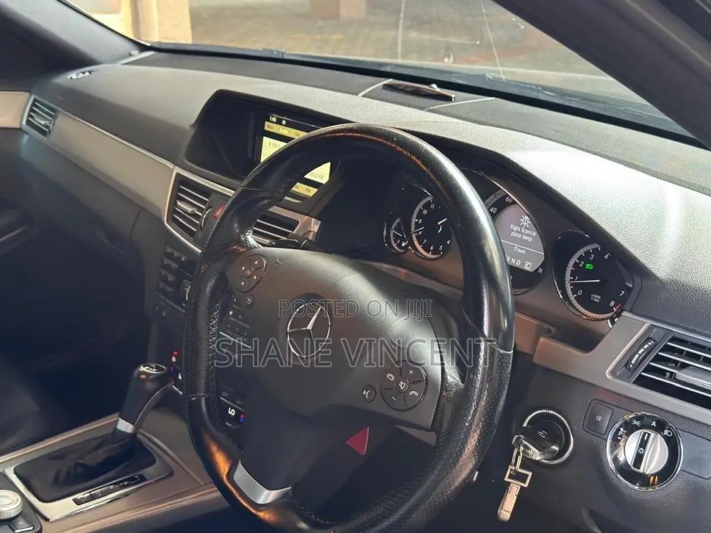 Mercedes-Benz E250 2010 Car (Used)