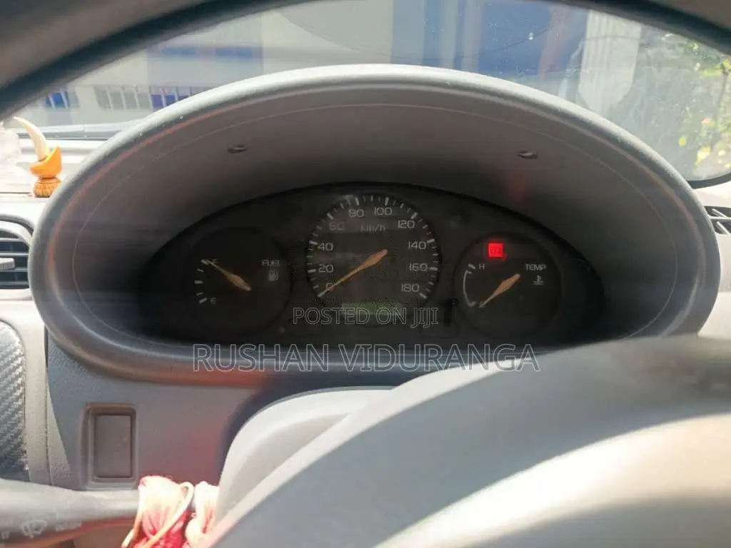 Nissan March K11 2006 Car (Used)