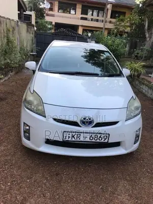Toyota Prius 2009 Car (Used)