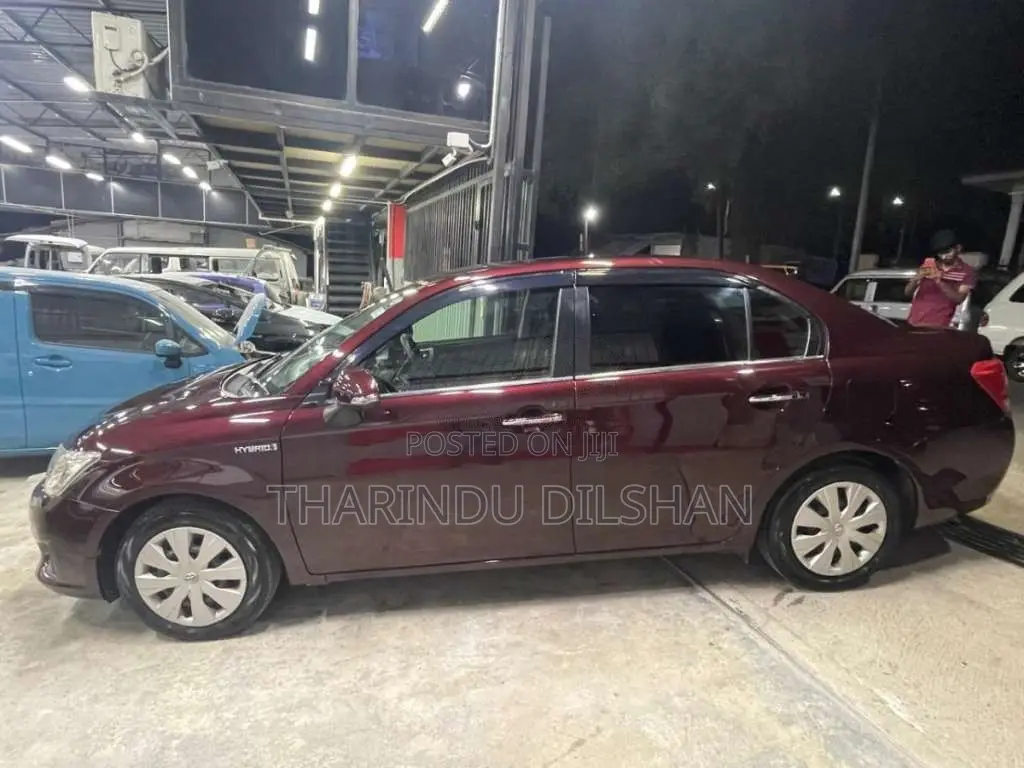Toyota Axio 2015 Car (Used)
