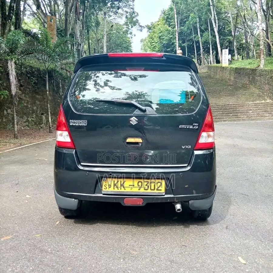 Suzuki Estilo 2011 Car (Used)