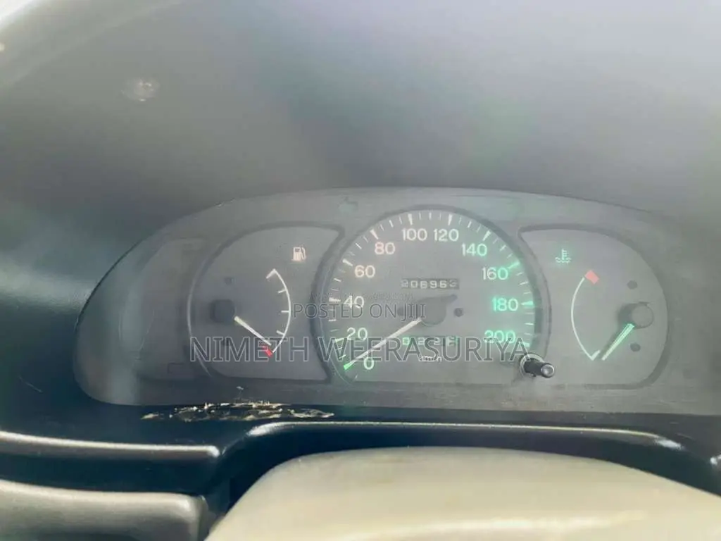 Mitsubishi Lancer 1995 Car (Used)