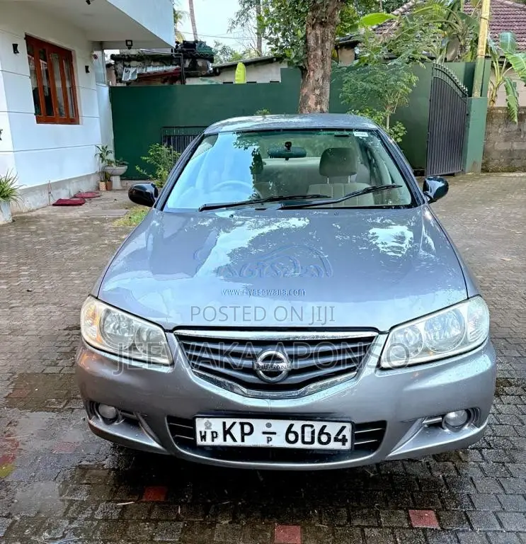Nissan N17 2012 Car (Used)