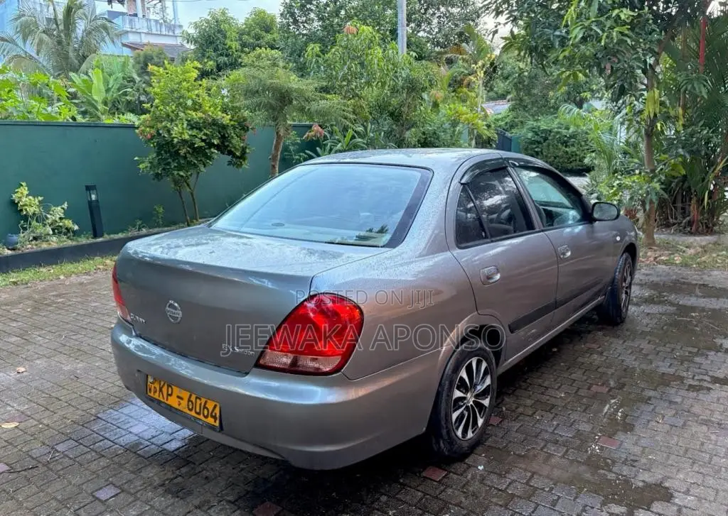 Nissan N17 2012 Car (Used)