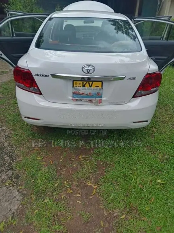 Toyota Allion 260 2013 Car (Used)