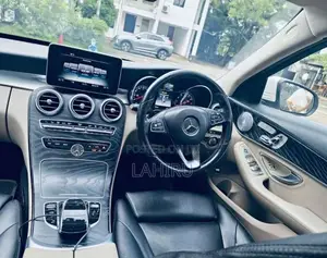 Mercedes-Benz C350e 2016 Car (Used)