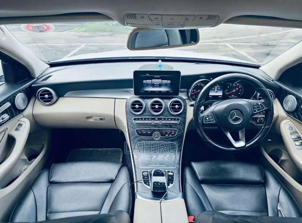 Mercedes-Benz C350e 2016 Car (Used)