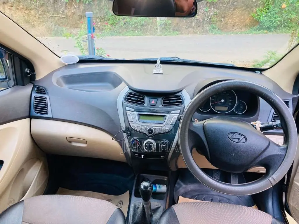 Hyundai Eon 2015 Car (Used)