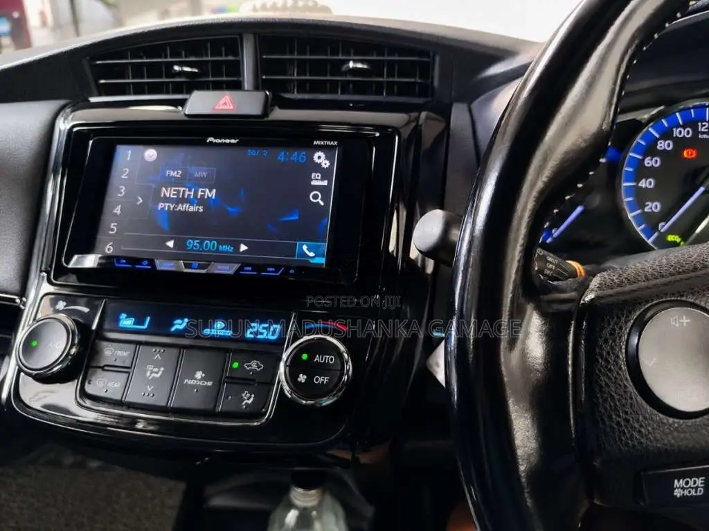 Toyota Axio 2019 Car (Used)
