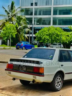 Mitsubishi Lancer Box 1985 Car (Used)